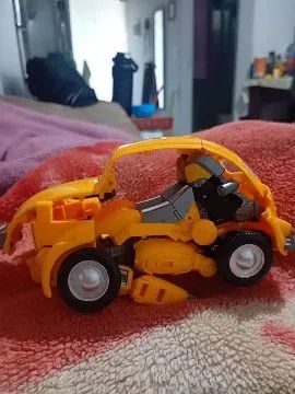 ? Transformers Bumblebee Studio Series l Hasbro - R$ 80 - Foto 3