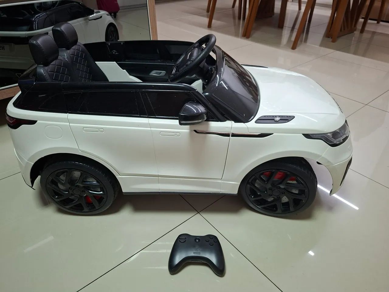 Carrinho eletrico infantil Land Rover Branca 2