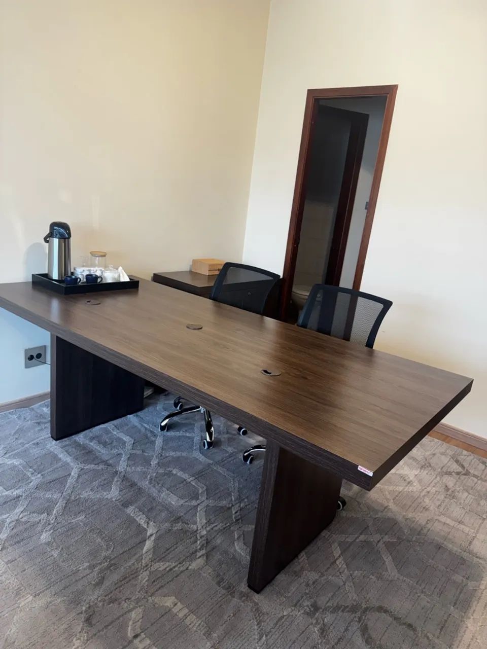 Mesa de reunião 
