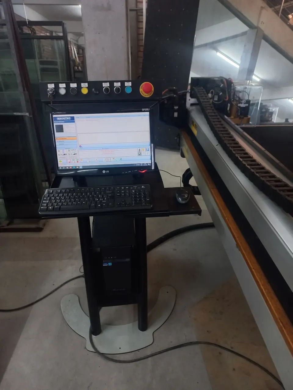 Mesa de corte para vidros Macotec (Financiamento Pronampe) - Foto 4