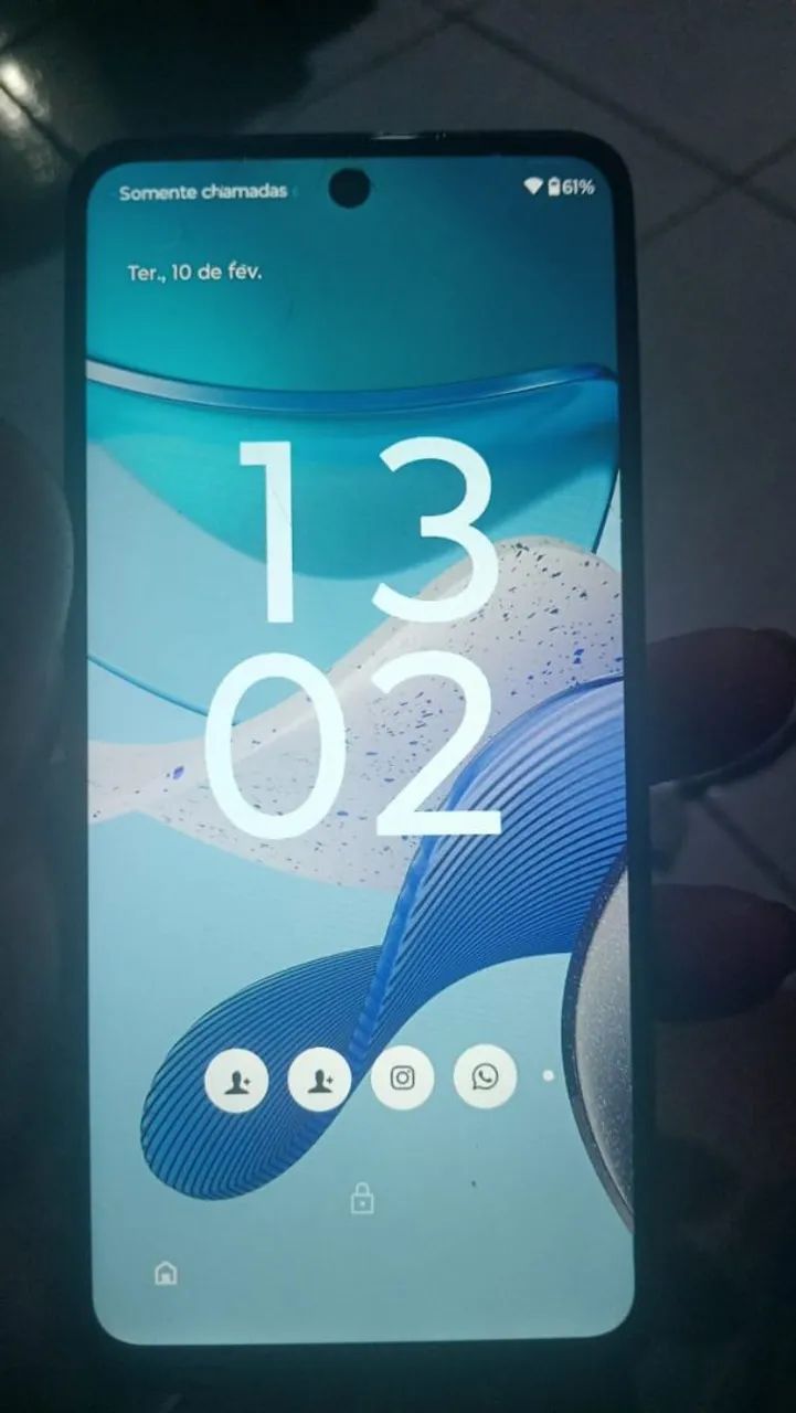 Vendo esse celular 400 