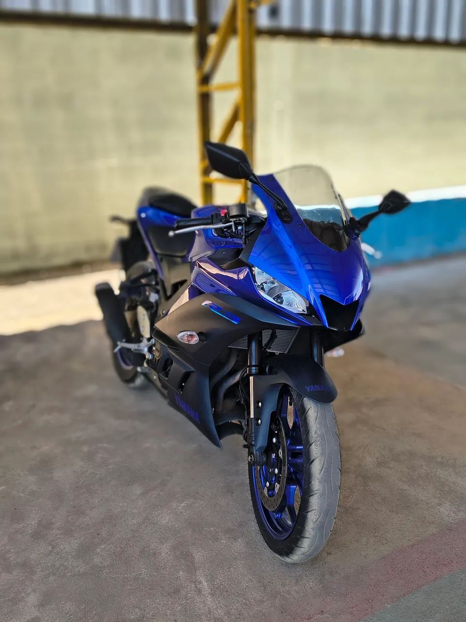 YAMAHA R3 - Foto 2