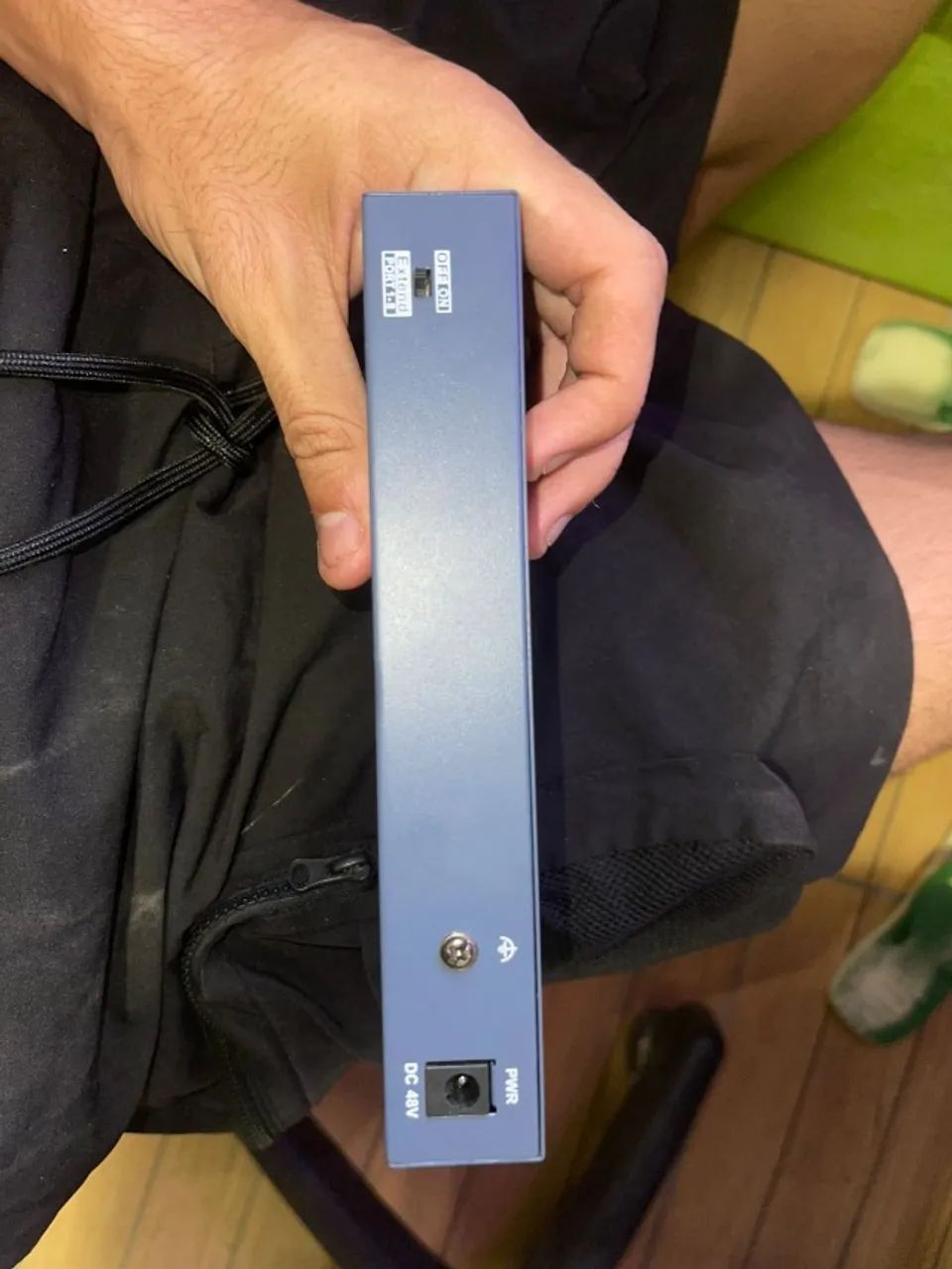 SWITCH HIKVISION 8 PORTAS POE + 1 PORTA UP LINK  - Foto 2