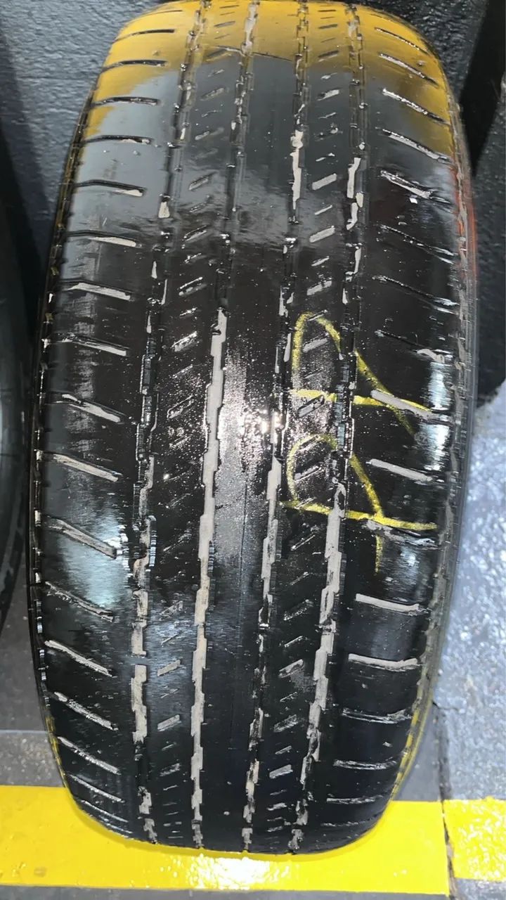 Pneu 265/60/18 r18 aro 18 265/60 meia vida carnudo - Foto 5