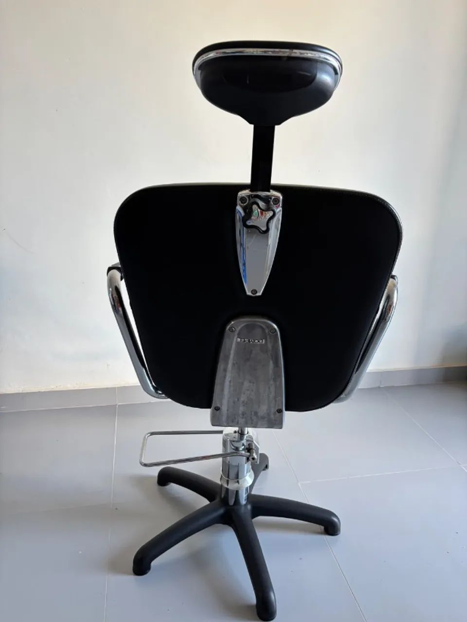 Lavatório reclinável Dompel + cadeira hidráulica reclinável e giratória + mocho  - Foto 5