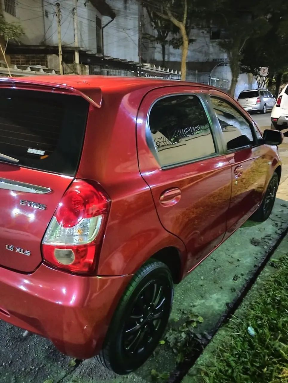 Toyota Etios XLS 1.5 16V FLEX 2013