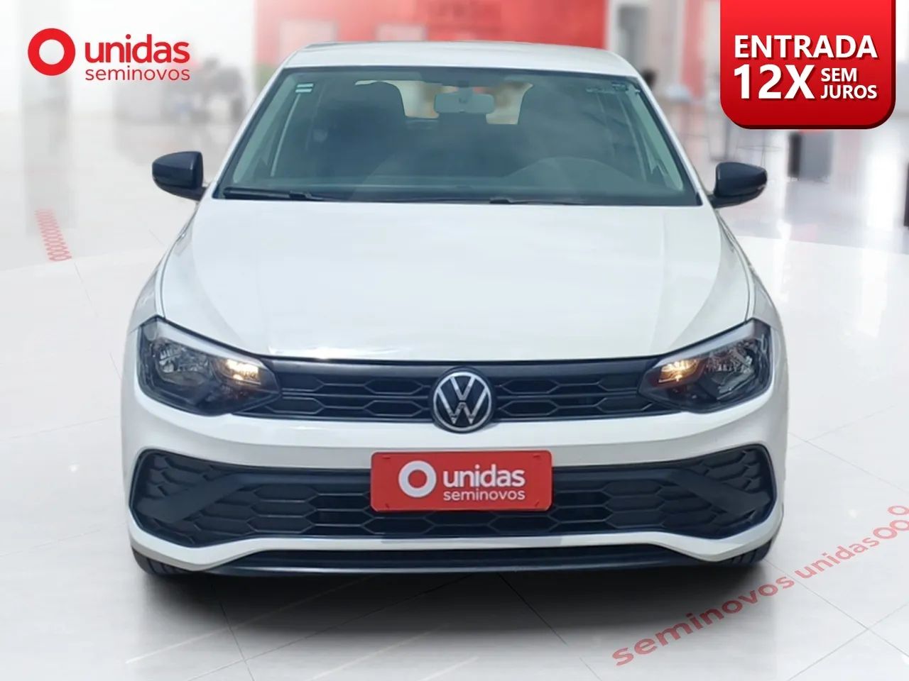 Volkswagen Polo Track 1.0 Flex 12V 5p, foto 3 de 16