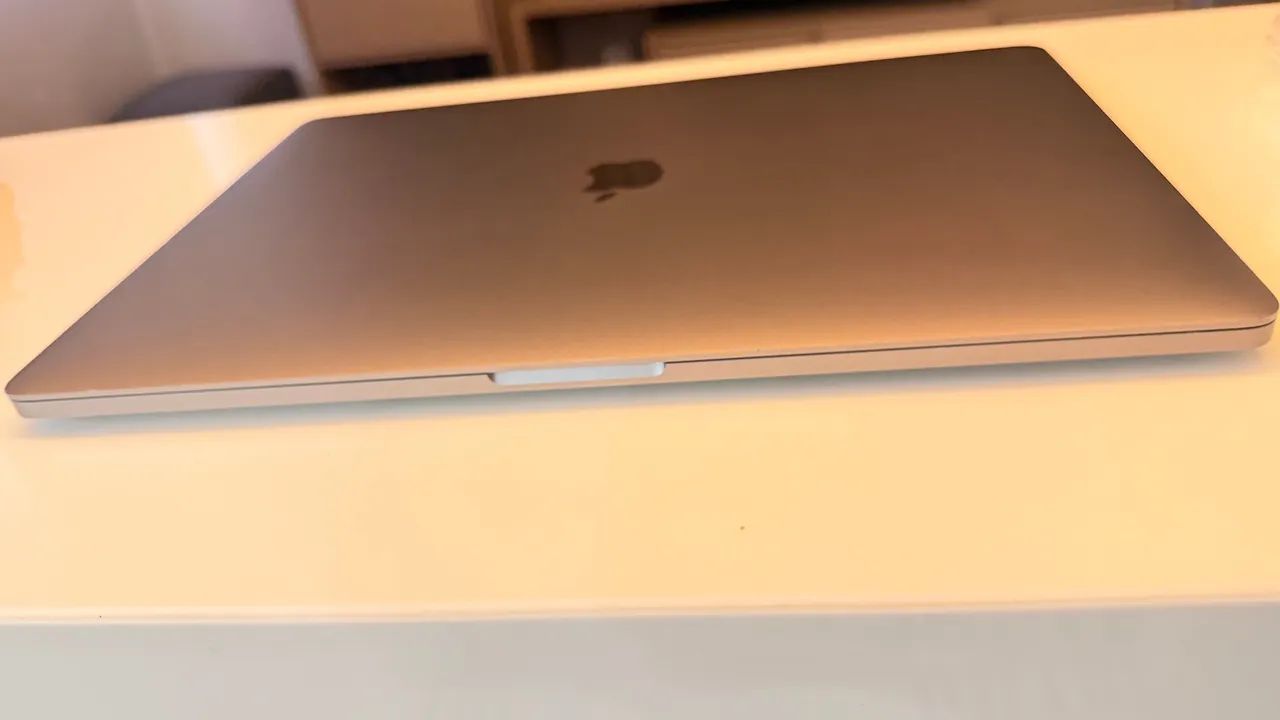 Macbook Pro 2019 i9| 64GB RAM| 512 SSD - Foto 2