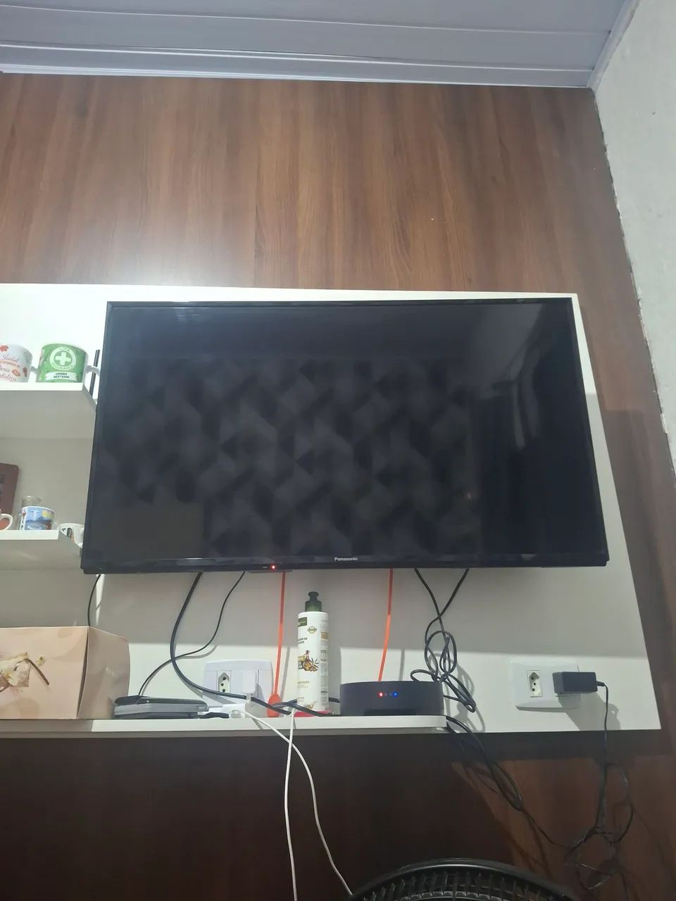 Vendo tv 43 polegadas panasonic - Foto 2