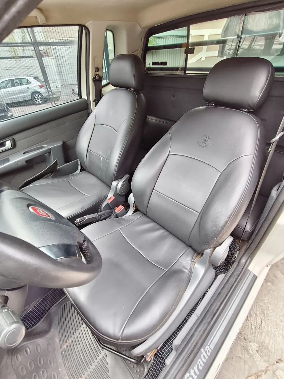 Fiat Strada Working 1.4 MPI Fire Flex 8V CE 2016 - Foto 5