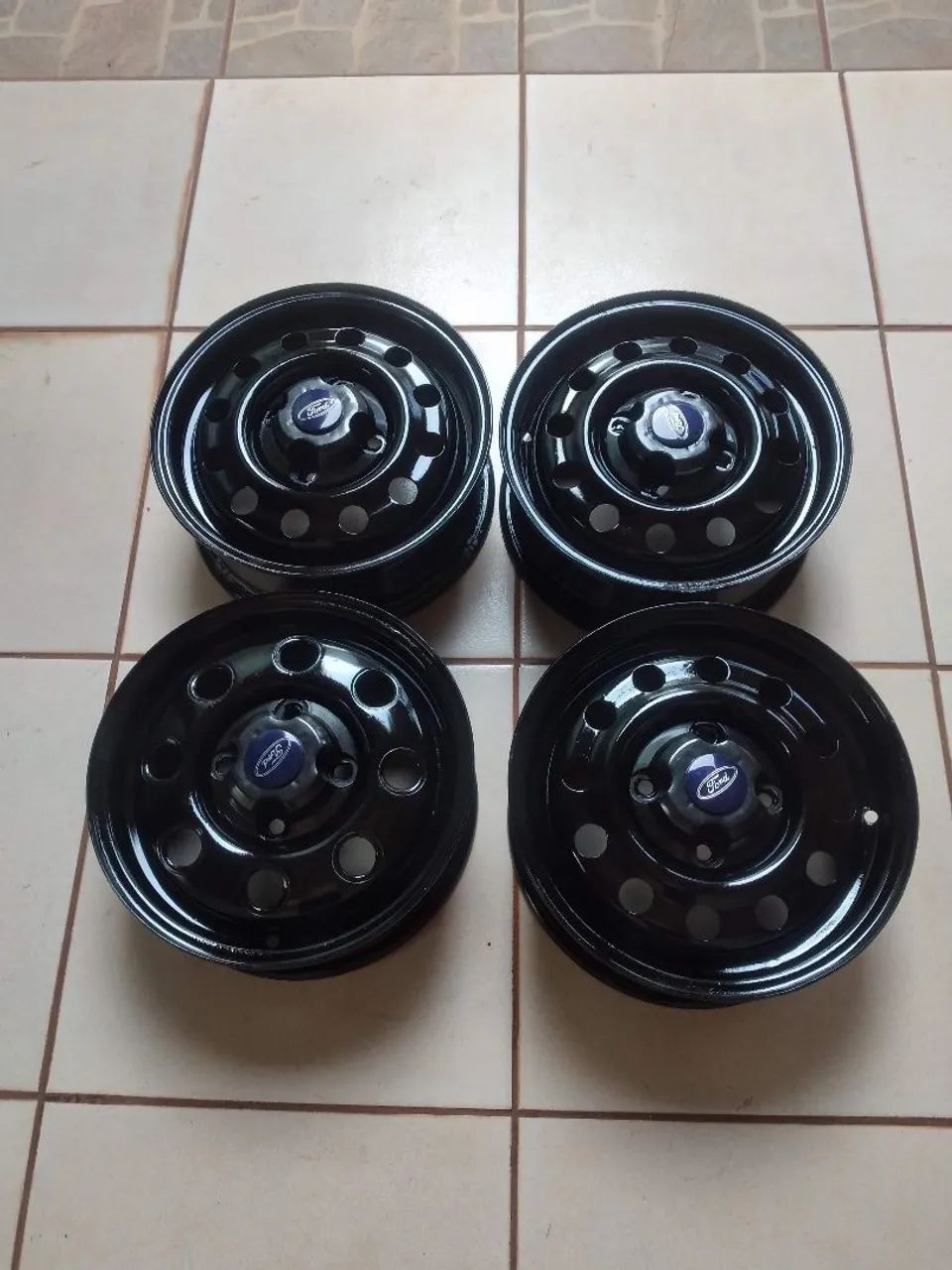 RODAS ARO 13 FORD  - Foto 3