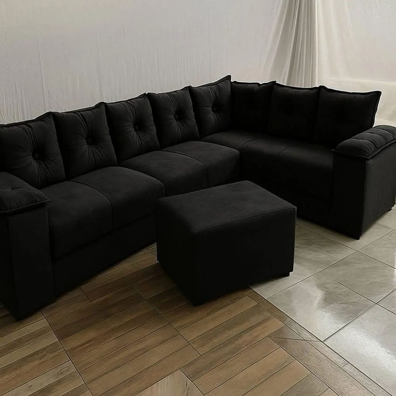 Sofa de 7 lugares + Puff Gratis