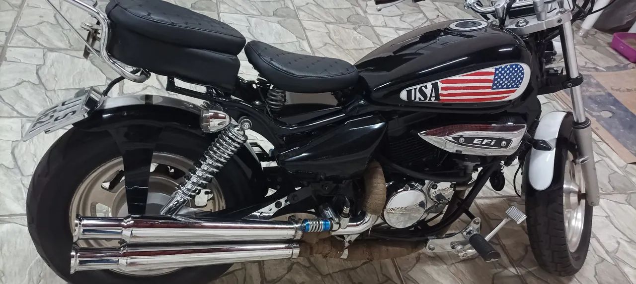 Moto customizada 250 cilindrada  - Foto 2