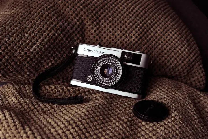 Camêra analógica - Olympus Trip 35 - Foto 2