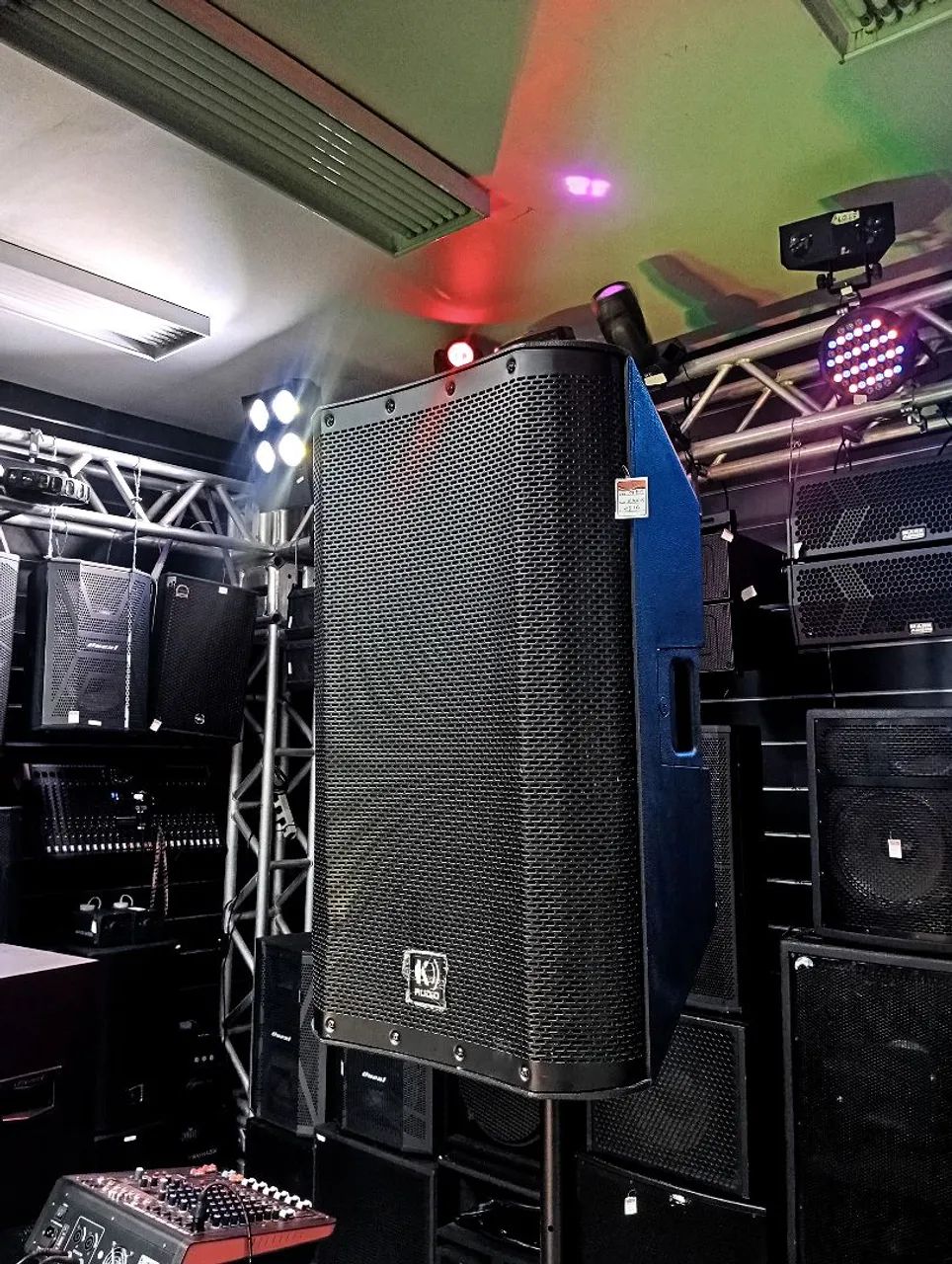 Caixa K Audio TP15A Ativa Bluetooth 500W RMS DSP - Foto 2