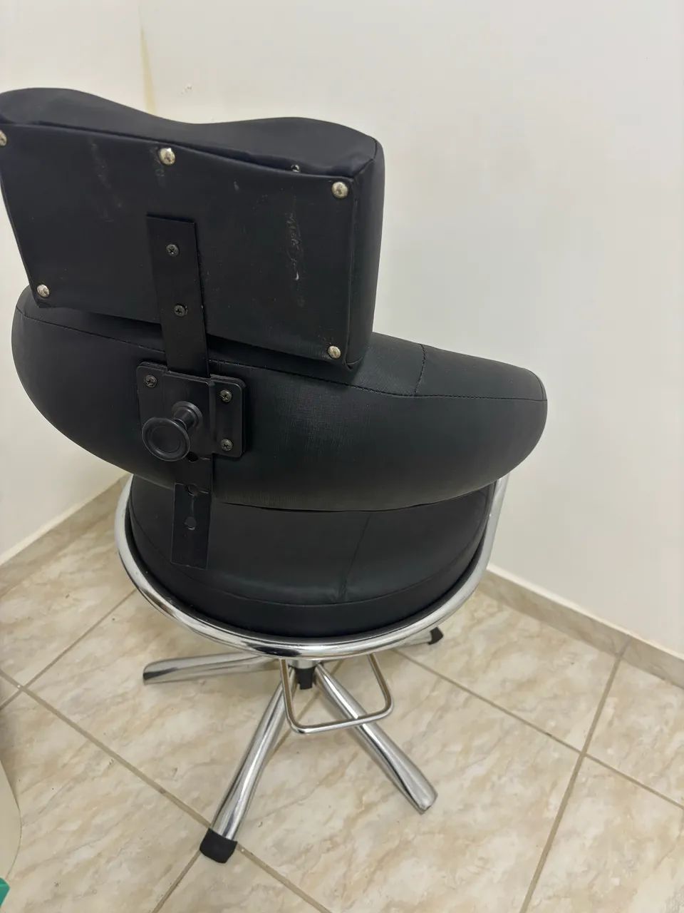 Cadeira barbeiro  - Foto 2