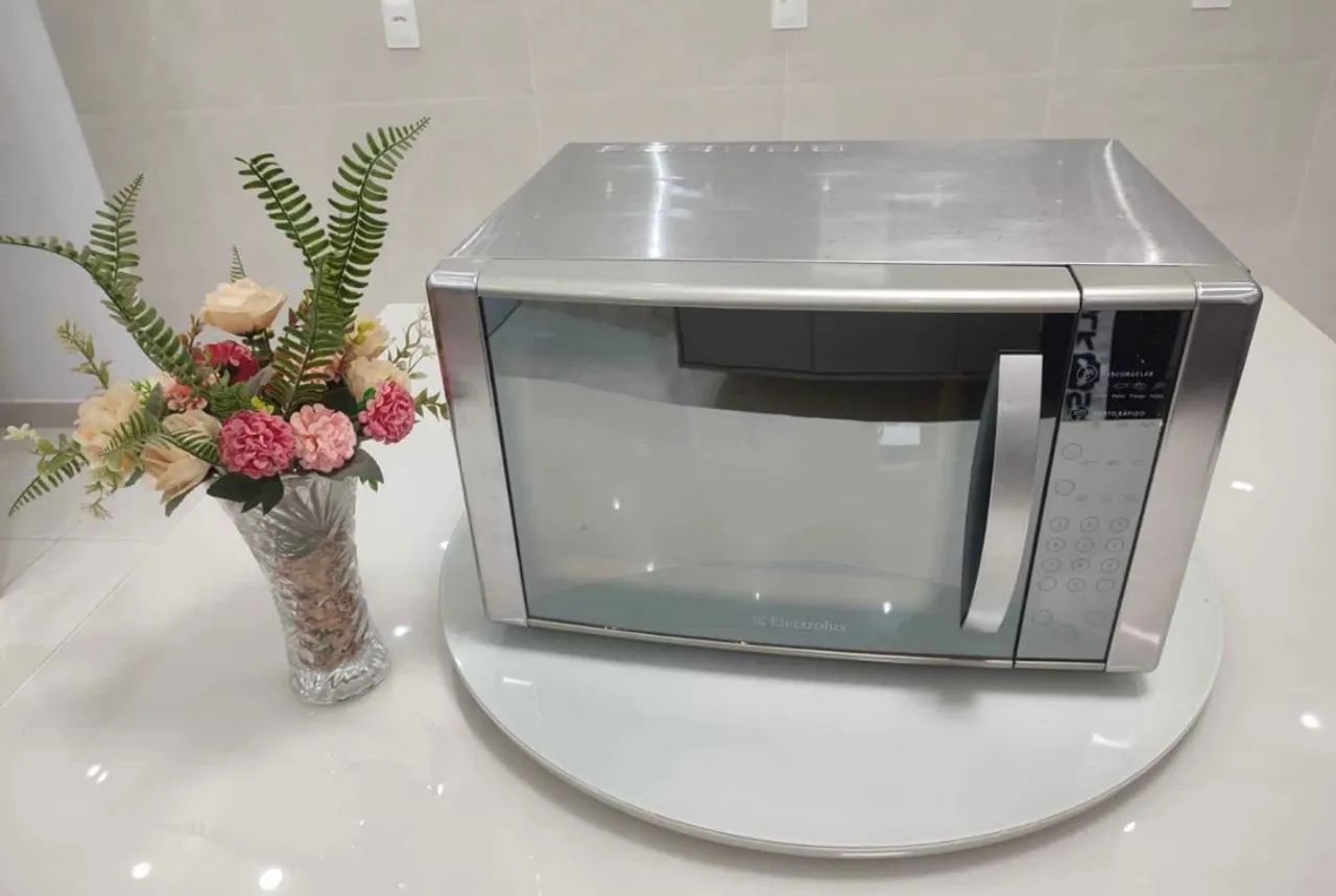 Microondas Electrolux 31litros  - Foto 5