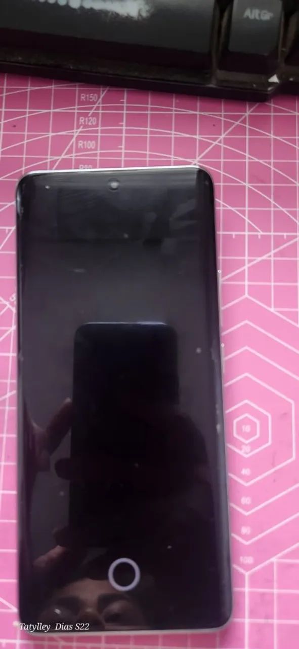 CELULAR POCO - SUPER CONSERVADO 8 meses de uso - Foto 2