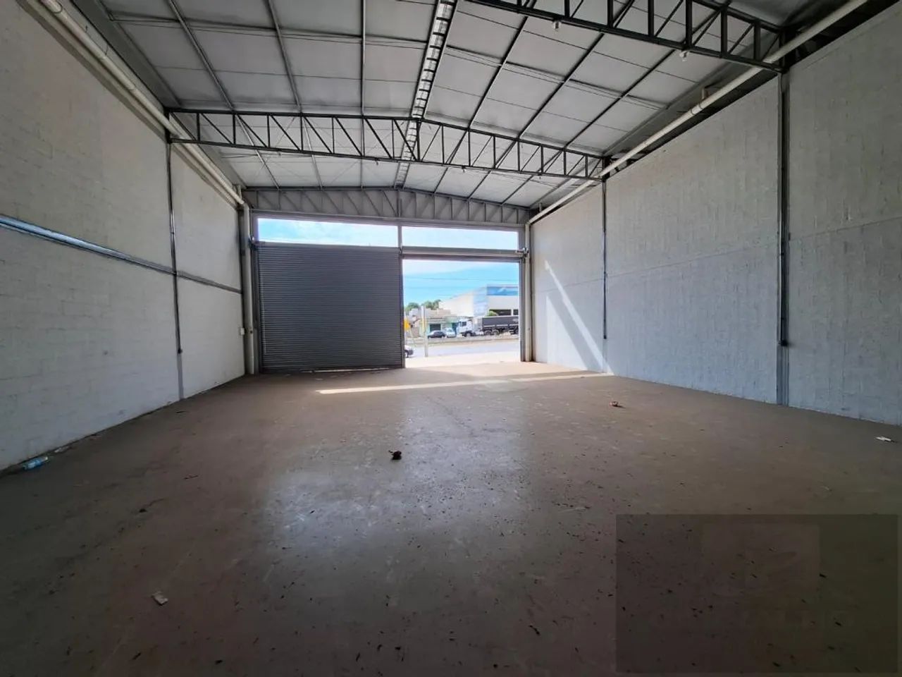 GALPÃO NOVO, COM 300 M² NO ANEL VIÁRIO - Foto 3