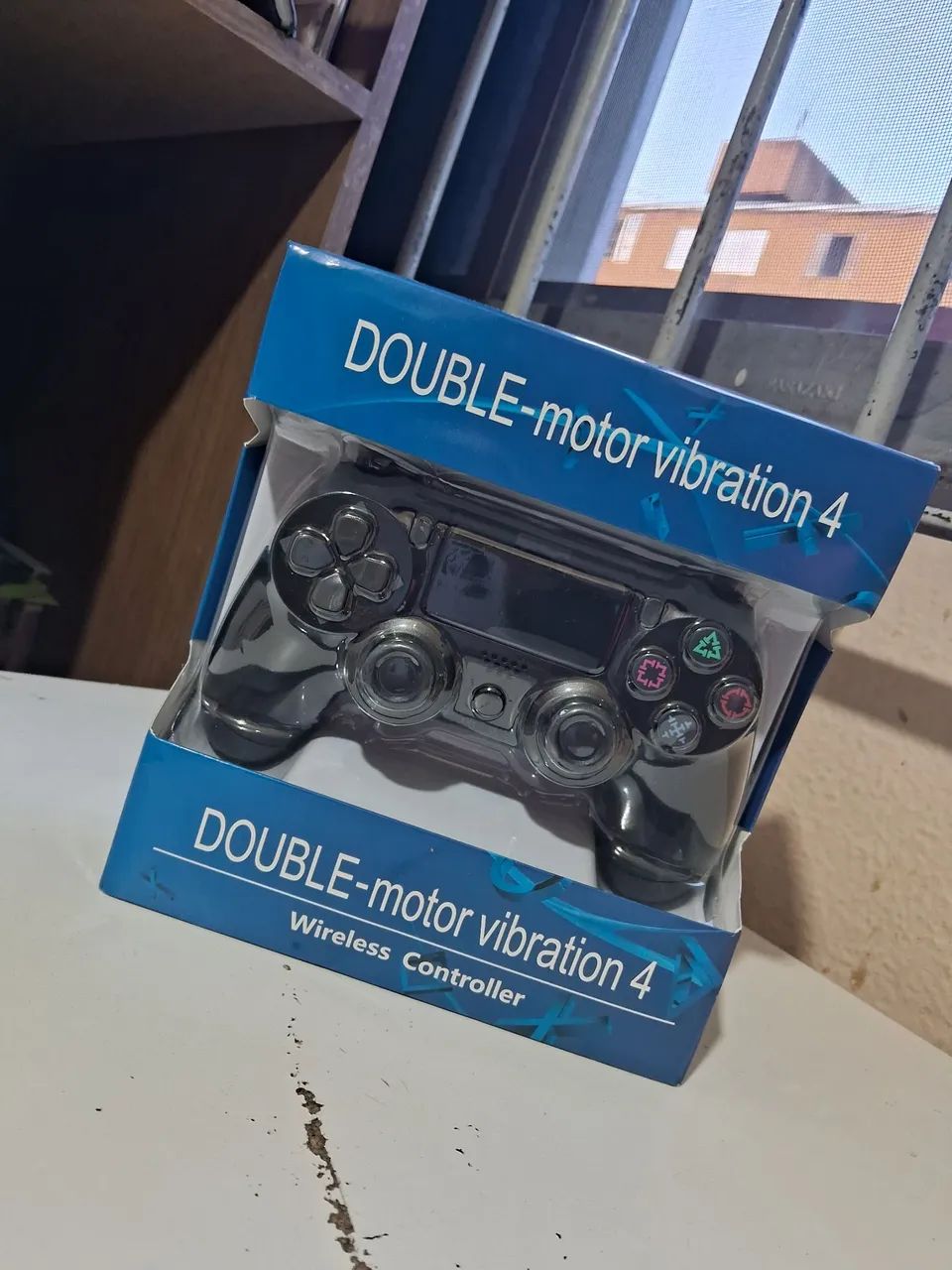 CONTROLE DE PLAYSTATION 4 (na caixa)