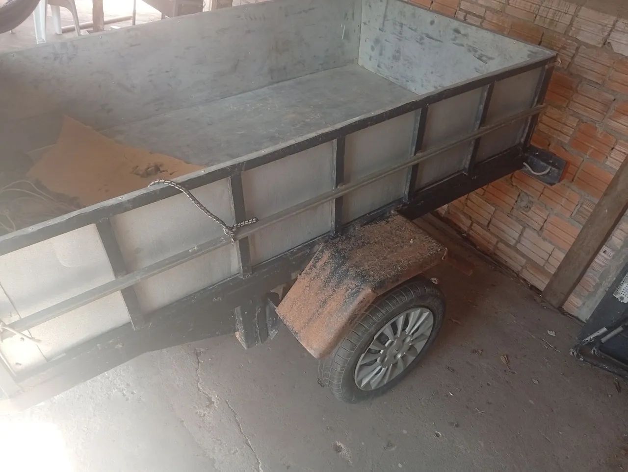 Vende-se carrinha