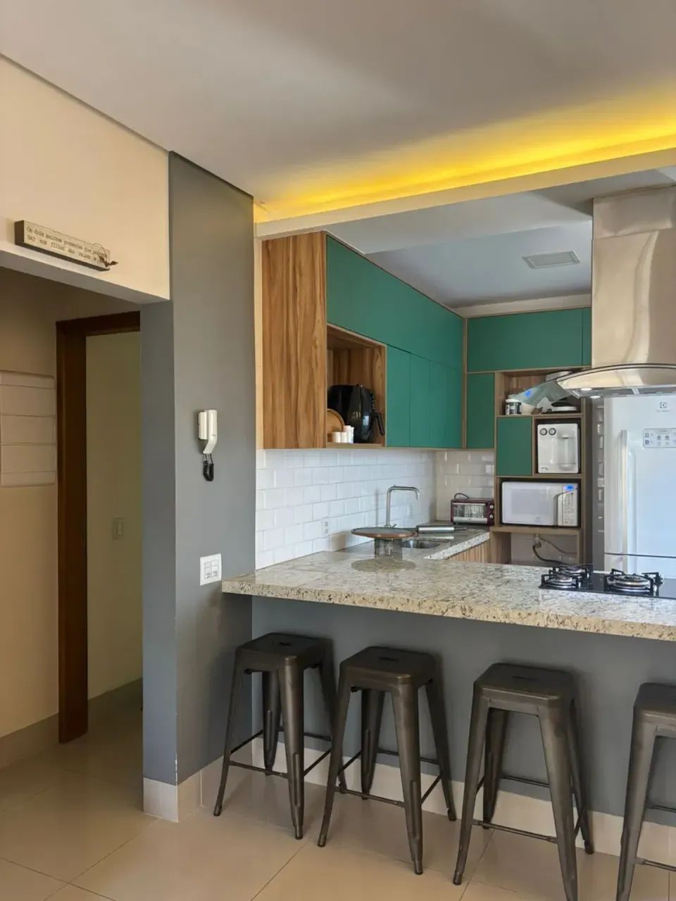 Casa Térrea Reformada Bairro Feliz - Foto 4