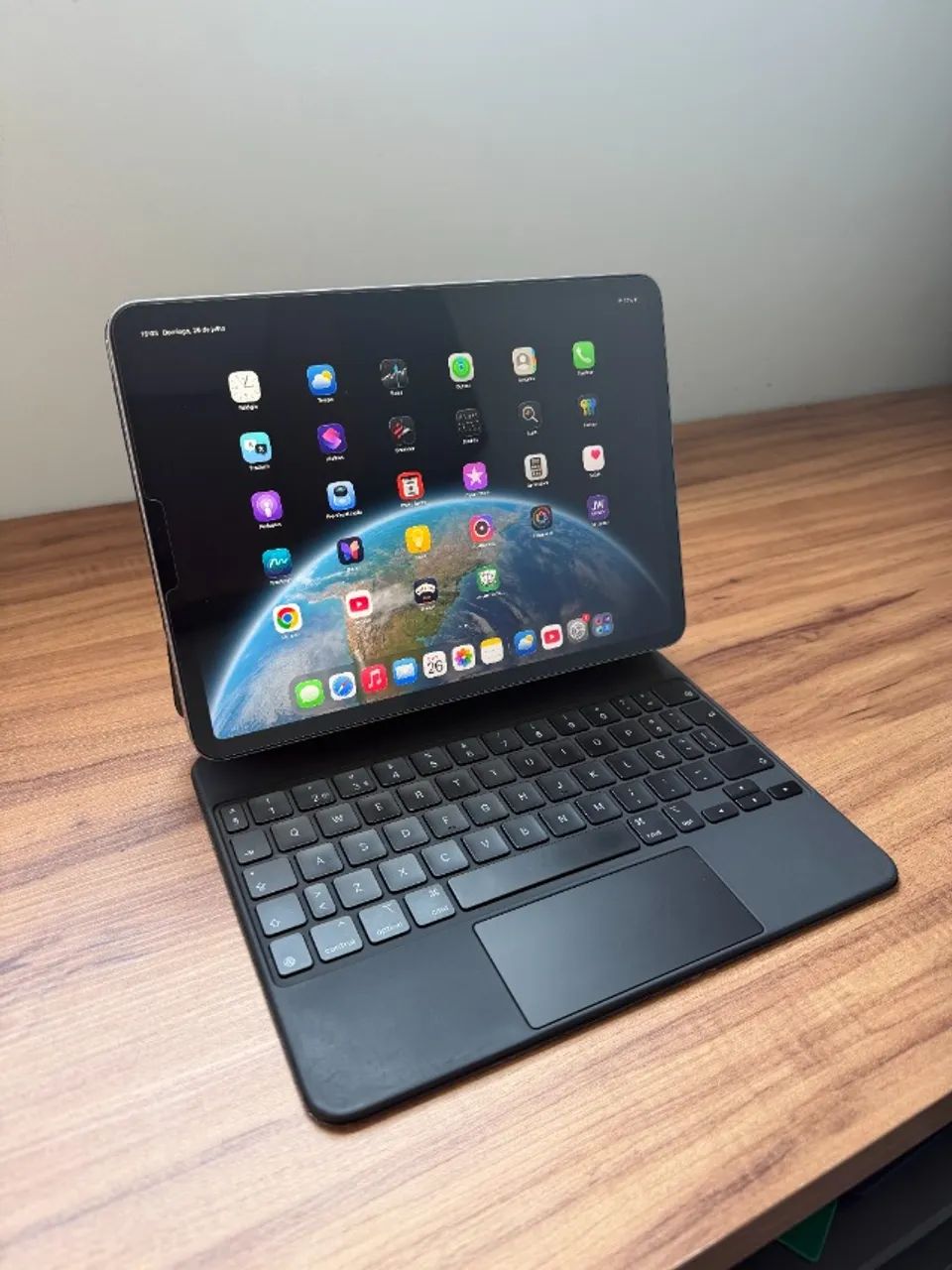 Tablet Apple - iPad Pro 11" M2 256GB + Magic Keyboard + Smart Folio