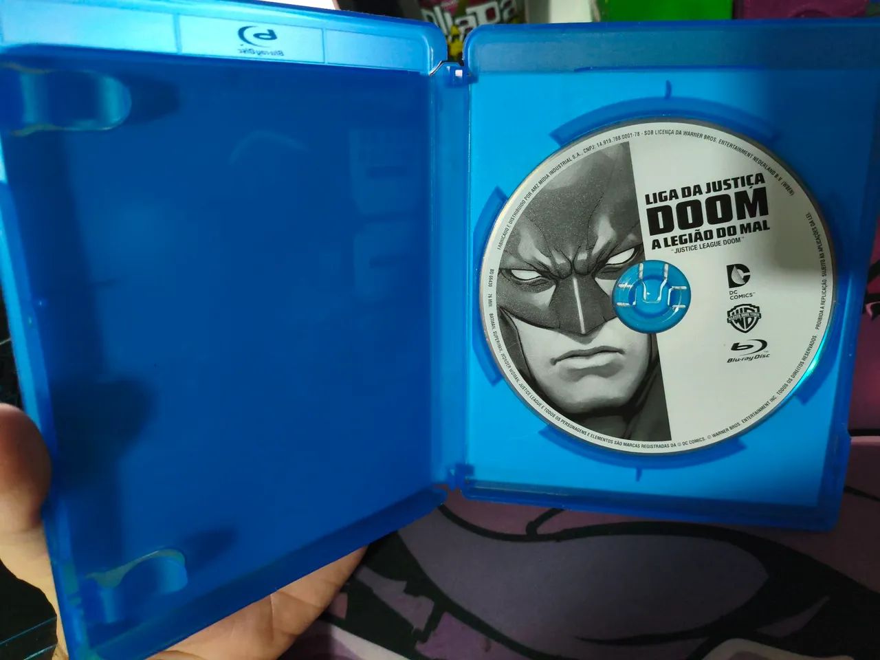 Filme Liga da Justiça Doom - A Legião do mal - Foto 2