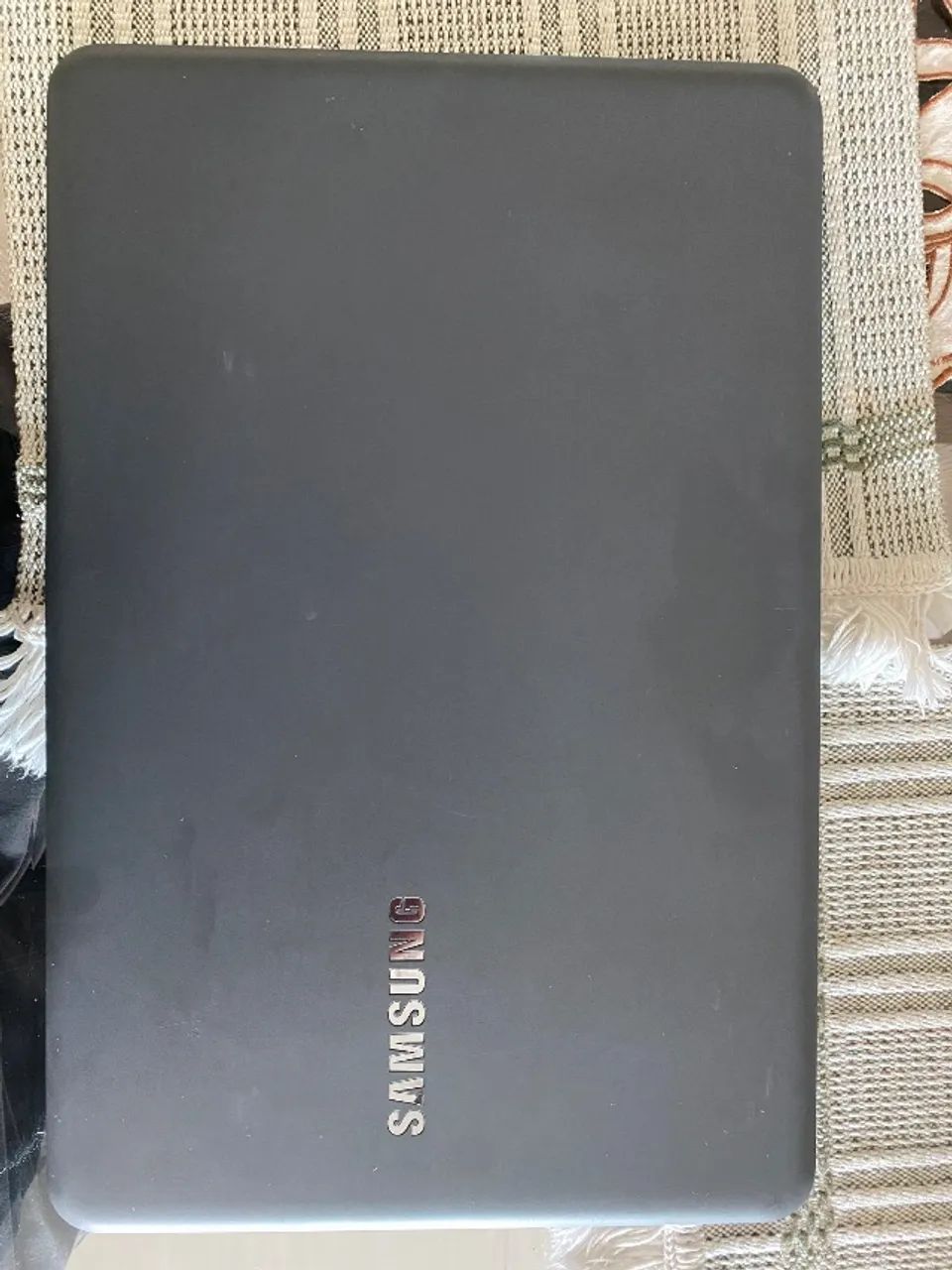 Notebook Samsung linha essentials 1tb 4gb ram Usado poucas vezes - Foto 3