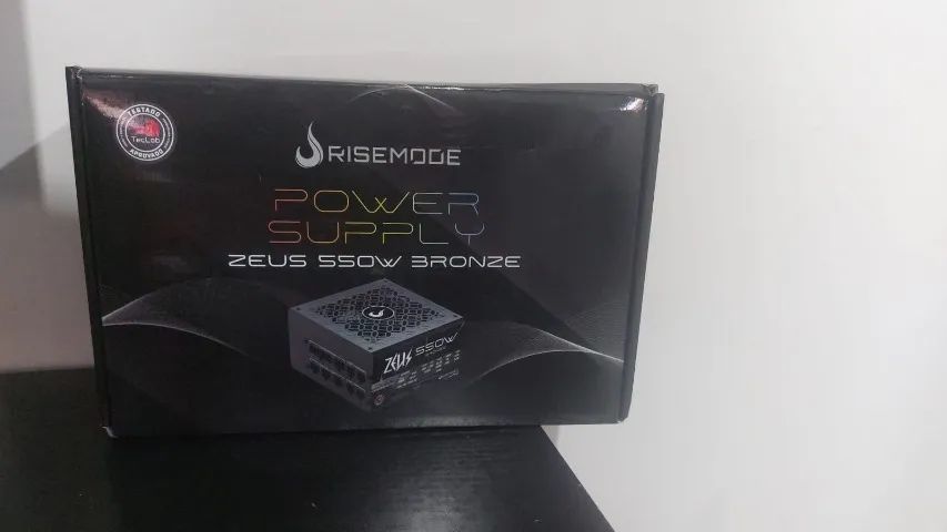 Fonte Rise Mode 550W Full Modular (3 anos de garantia)