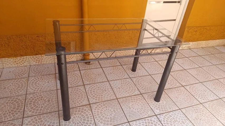 Mesa de metal tampo de vidro - Foto 2