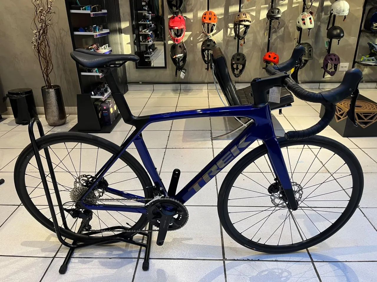 Bicicleta Trek Madone SL 5 2025 T/ ML 
