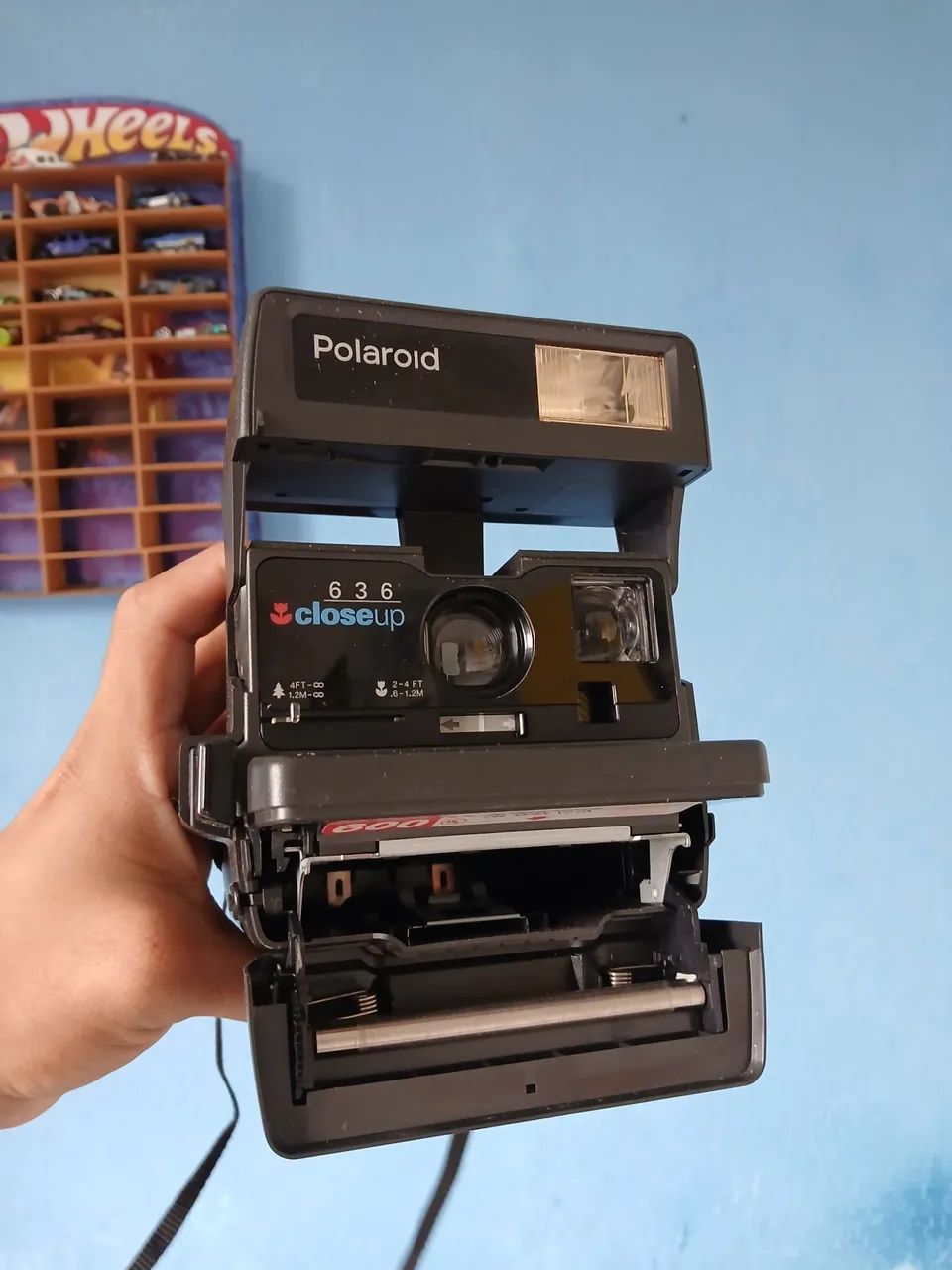 Câmera analógica polaroid 636 closeup na caixa - Foto 3