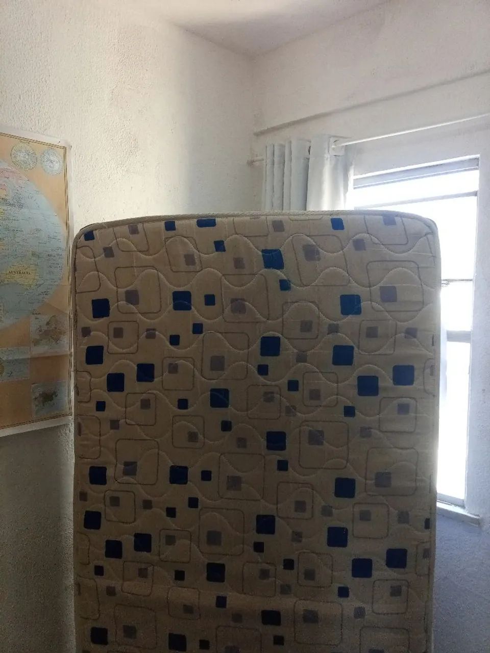 CAMA DE SOLTEIRO NOVA ?