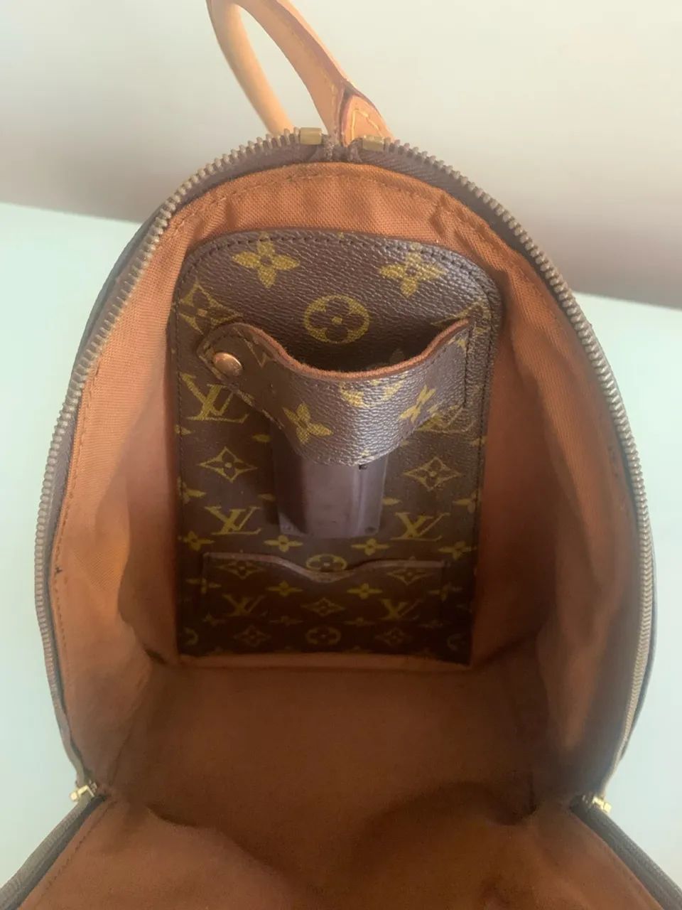Bolsa Louis Vuitton - Foto 3