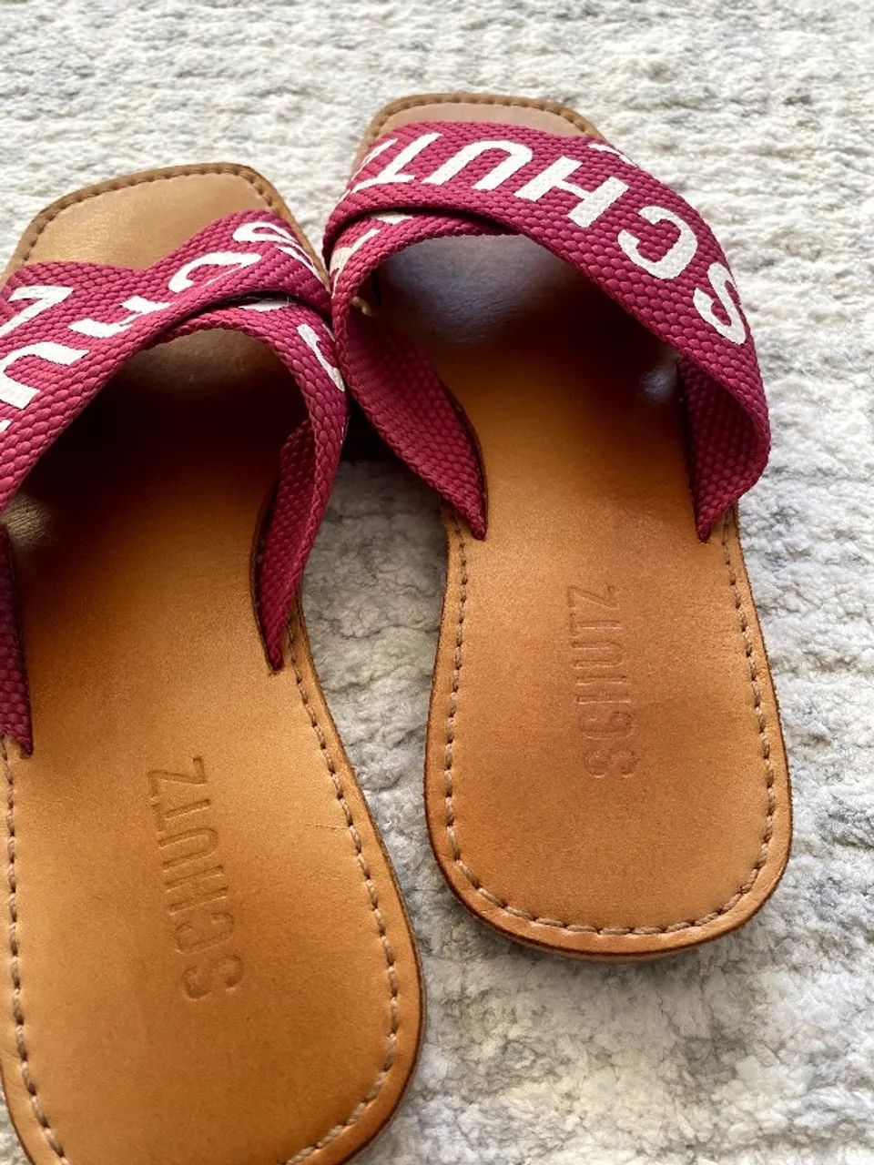Chinelo lindo Schutz - Foto 3