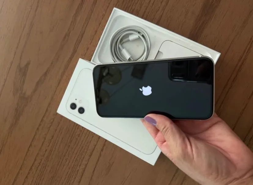 iPhone 11 - Foto 3