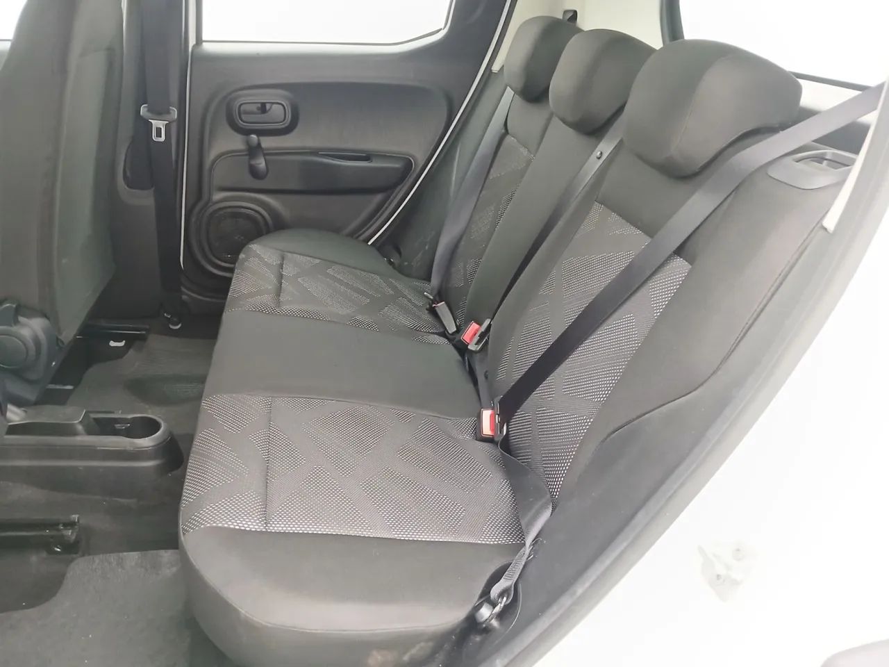 Fiat Mobi LIKE 1.0 Fire Flex 5p., foto 17 de 18