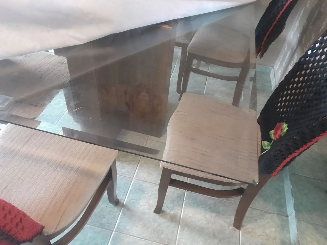 Mesa vidro com 6 cadeiras  - Foto 4