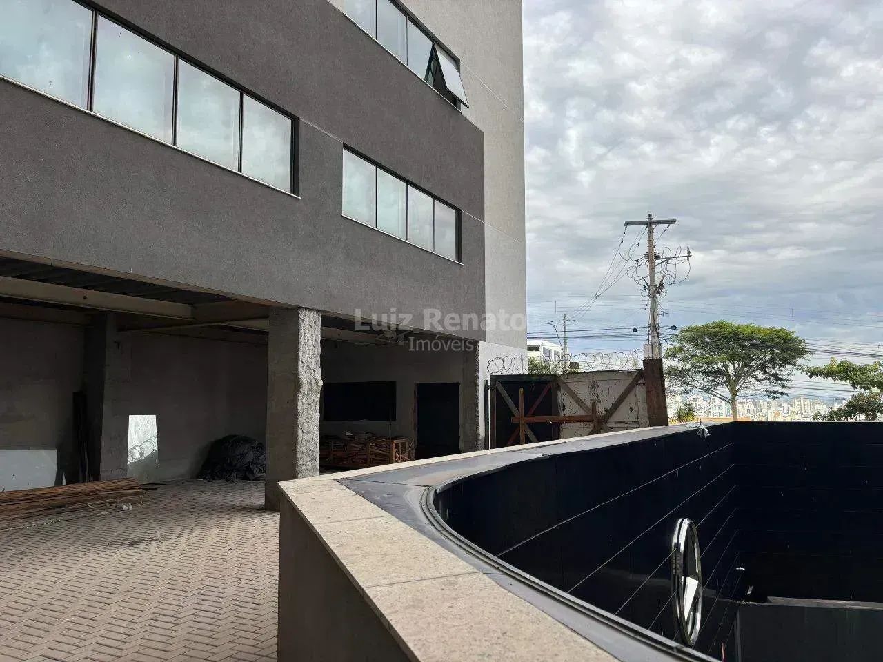 ALUGUEL  Andar Corrido com Acesso Duplo e Vista Panorâmica - Foto 3