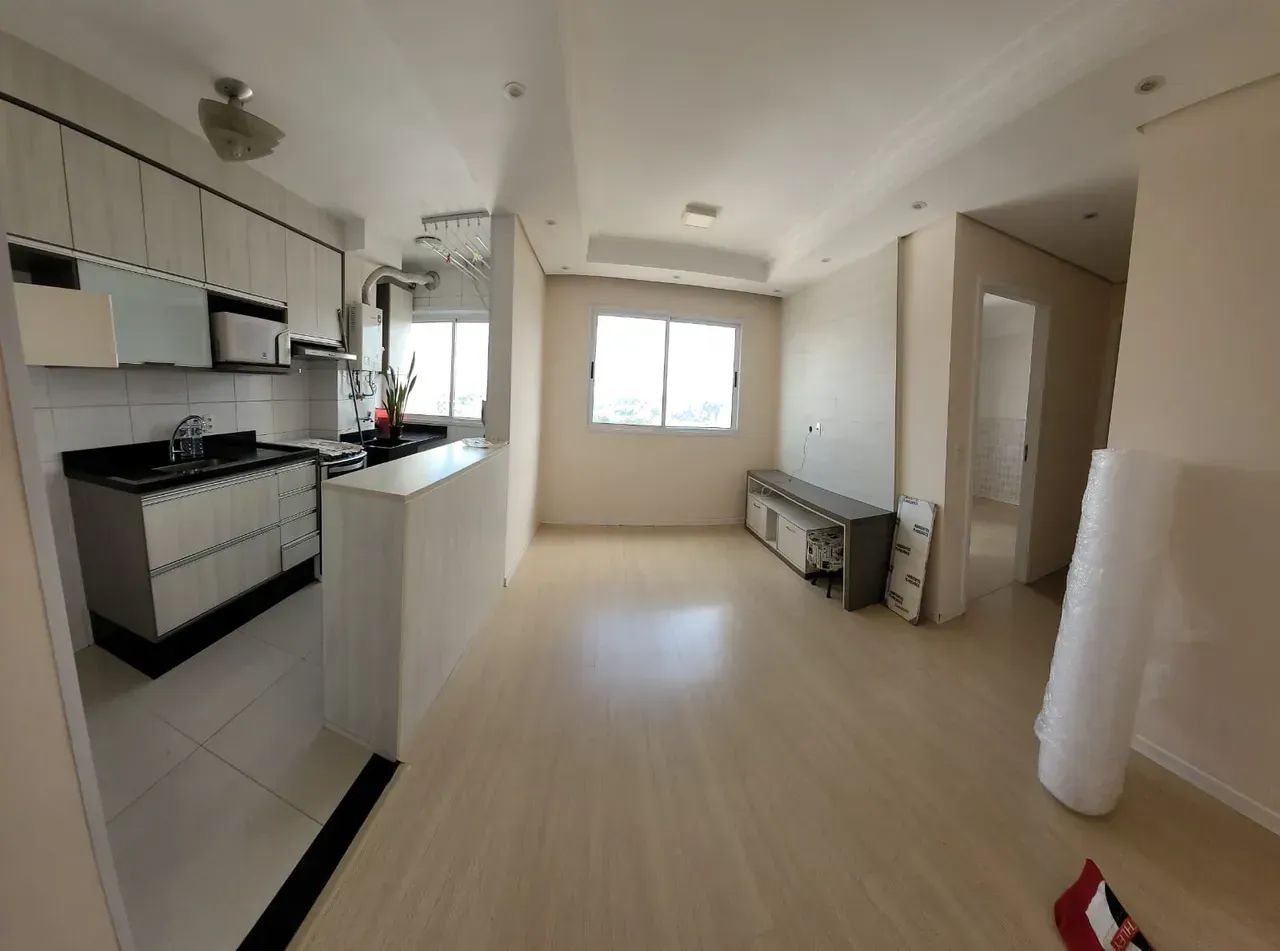 Excelente apartamento com armários planejados