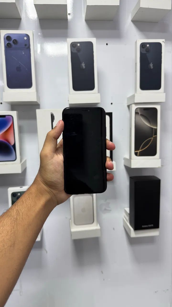 IPHONE XR 64 GB PRETO  - Foto 2