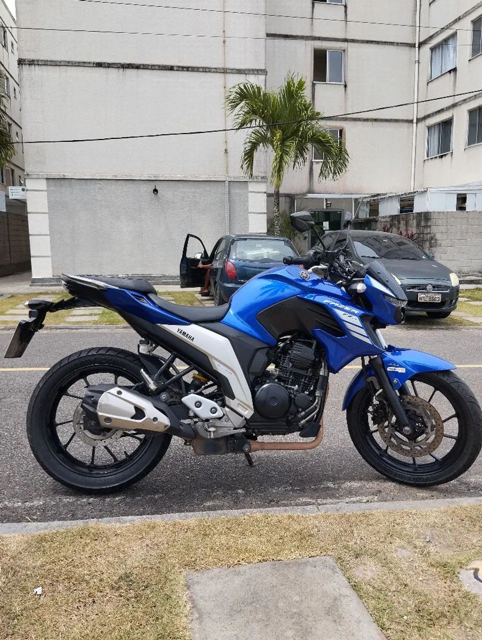 Fazer 250