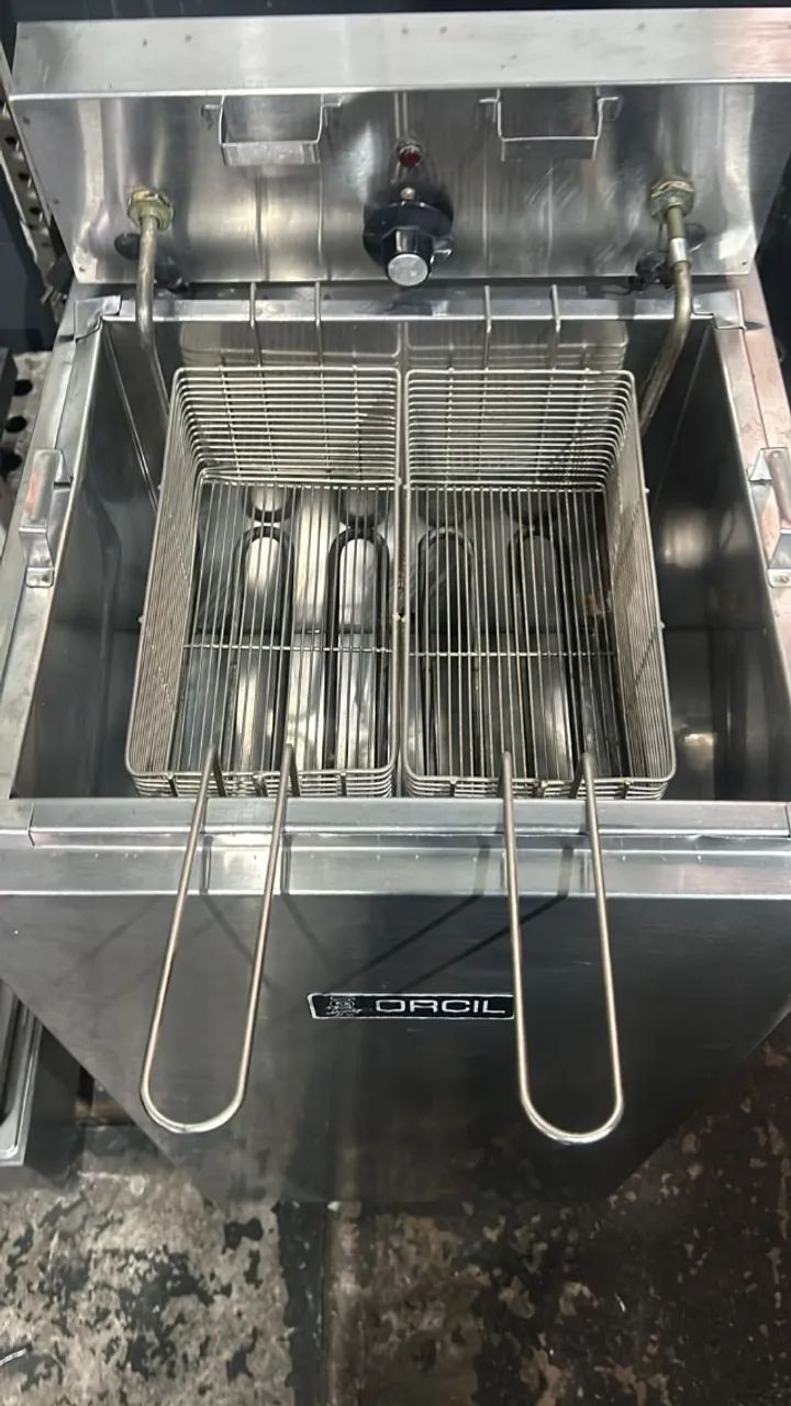 FRITADEIRA ELÉTRICA ORCIL - ÁGUA E ÓLEO