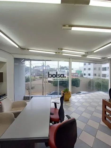 EXCELENTE PREDIO COMERCIAL COM 3 PAVIMENTOS ! ! - Foto 2
