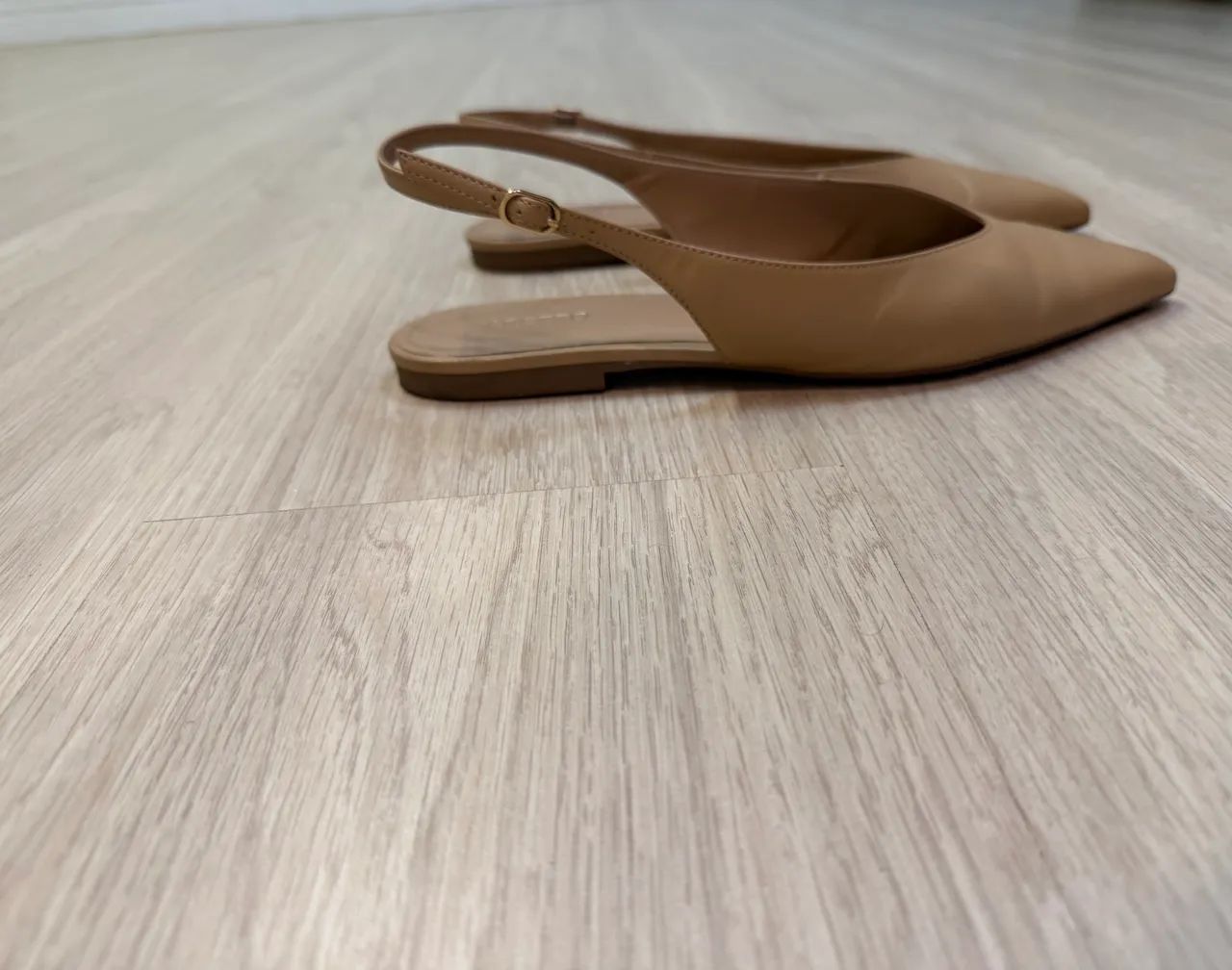 Sapato Arezzo slingbacks 36