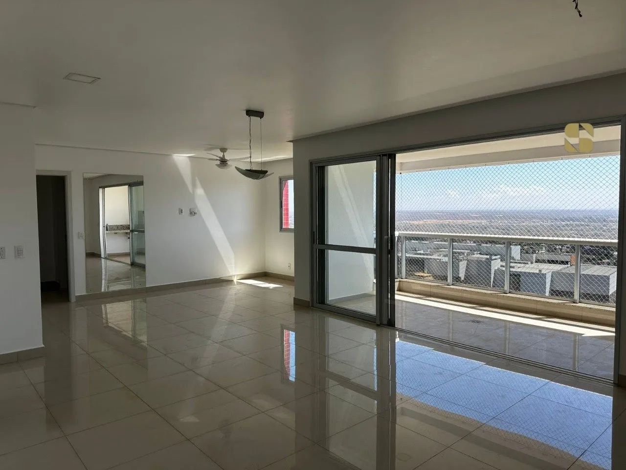 Apartamento à Venda no Edifício Le Champ, Cuiaba MT