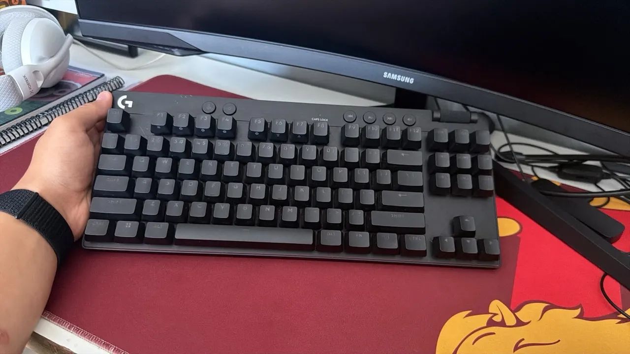 Teclado logitech G PRO X TKL