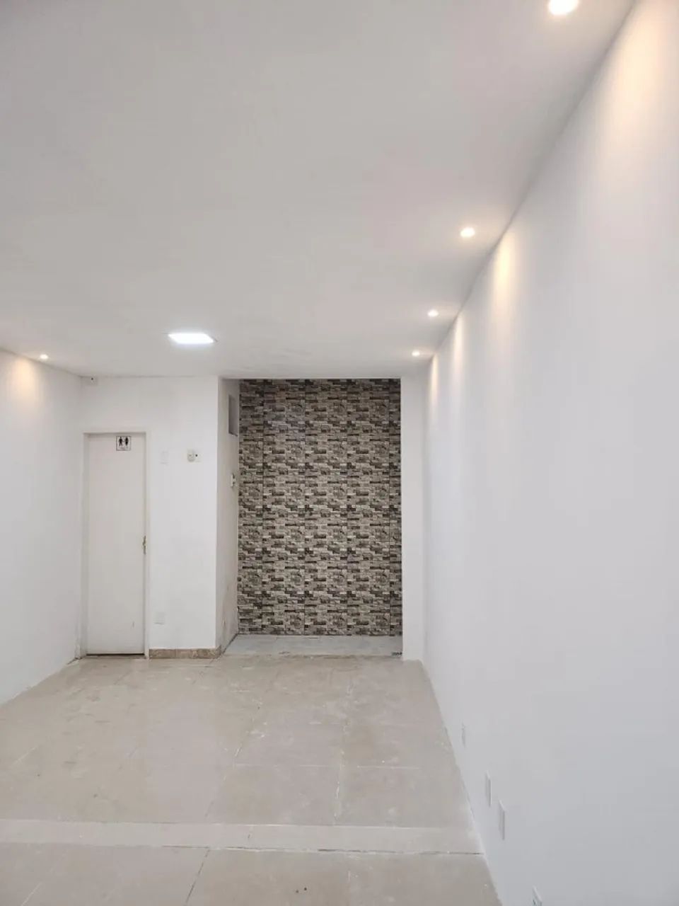 Vendo Casa 3/4 no B. Santo Antonio com ótima localização  - Foto 2