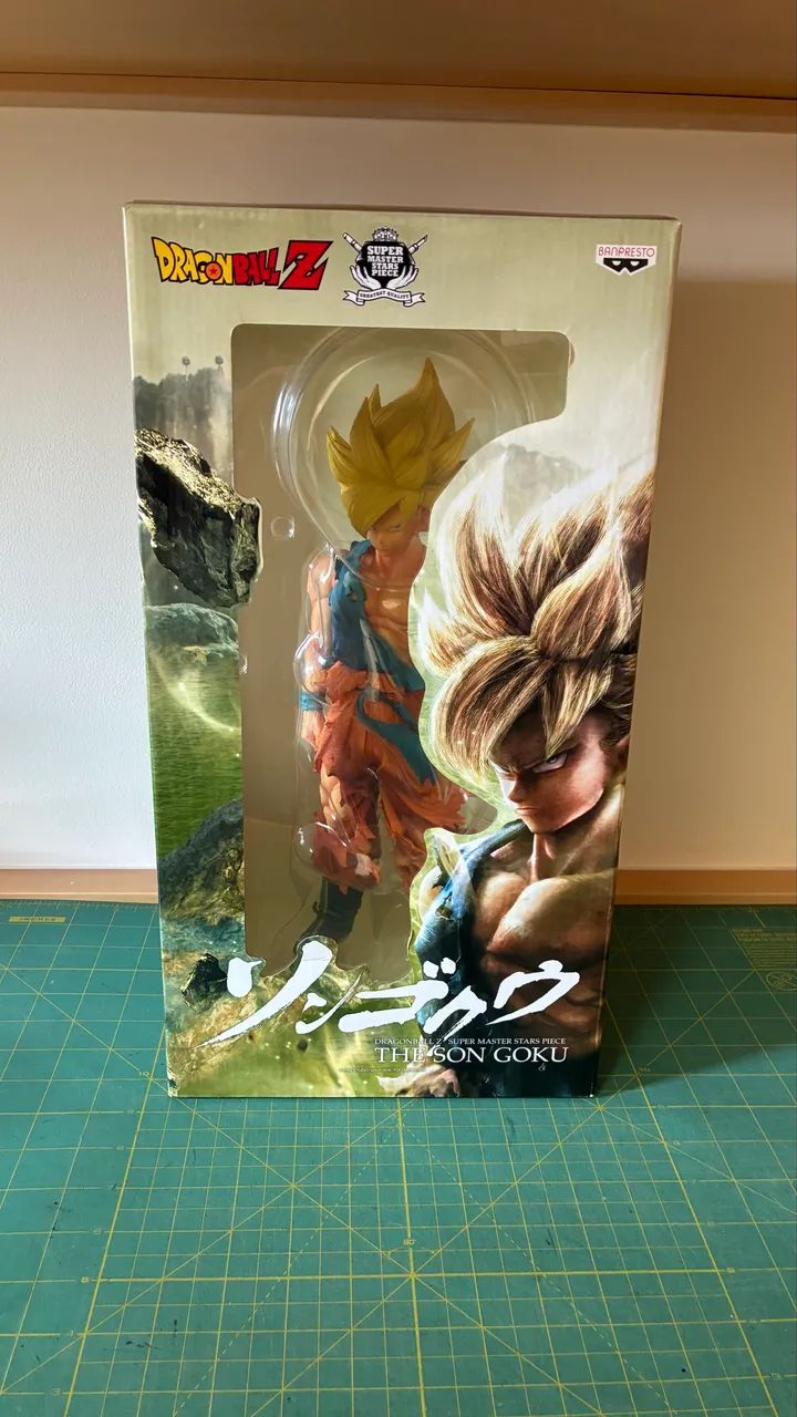GOKU SSJ SMSP BANDAI OROGINAL
